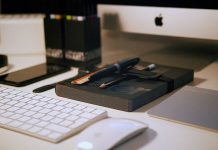 FCC chair accuses Verizon of throttling unlimited data to boost profits